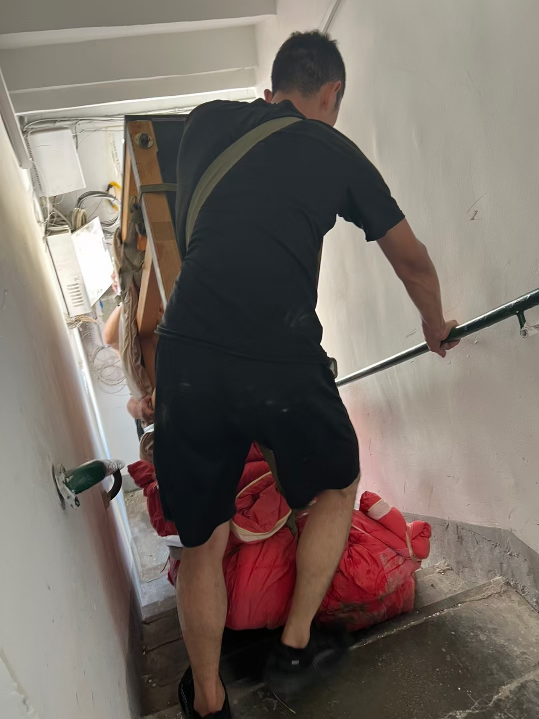 青島搬家公司遇到困難要如何面對(duì) 青島搬家公司遇到困難要如何面對(duì)